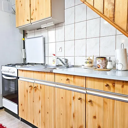 Nyaraló Pine Hideaway - Free Private Parking